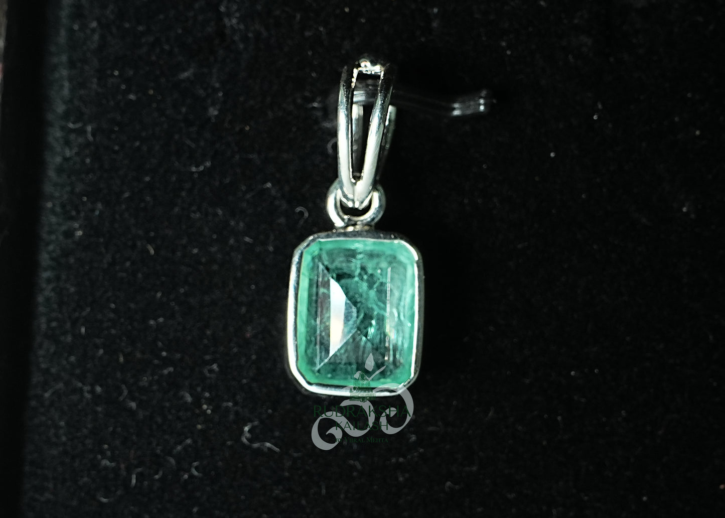 Green Sapphire